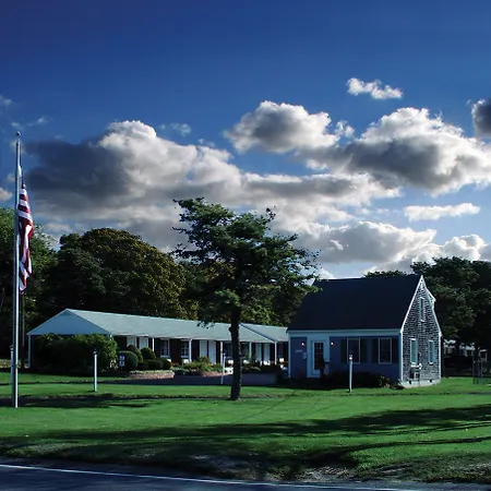 The Chatham Motel